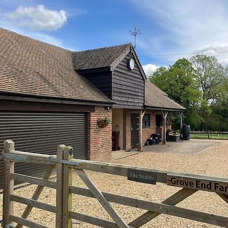 The Stable, Grove End Farm Petworth Exterior foto