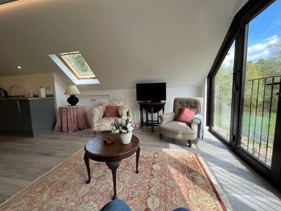 The Stable, Grove End Farm Petworth Exterior foto