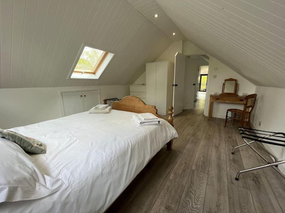 The Stable, Grove End Farm Petworth Exterior foto