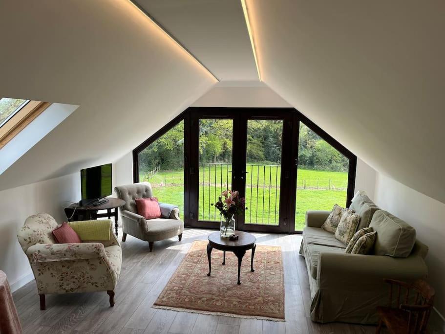 The Stable, Grove End Farm Petworth Exterior foto